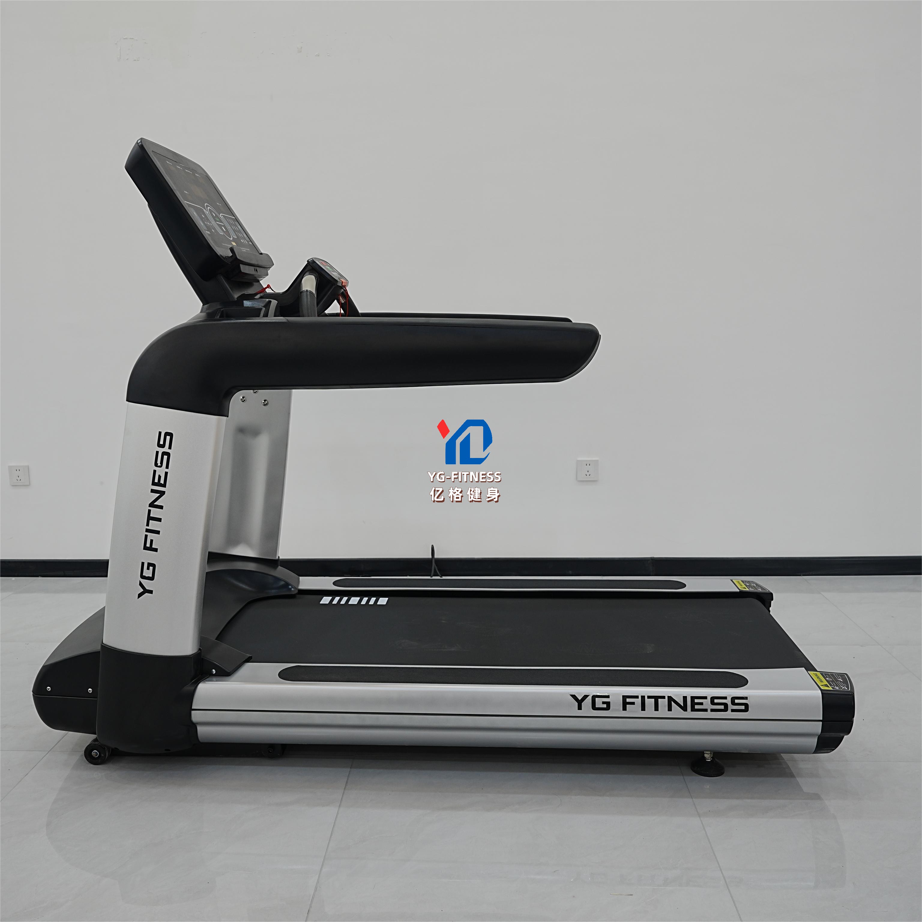 Electric Treadmill with Keyboa - Home Gym Gear 评论和价格