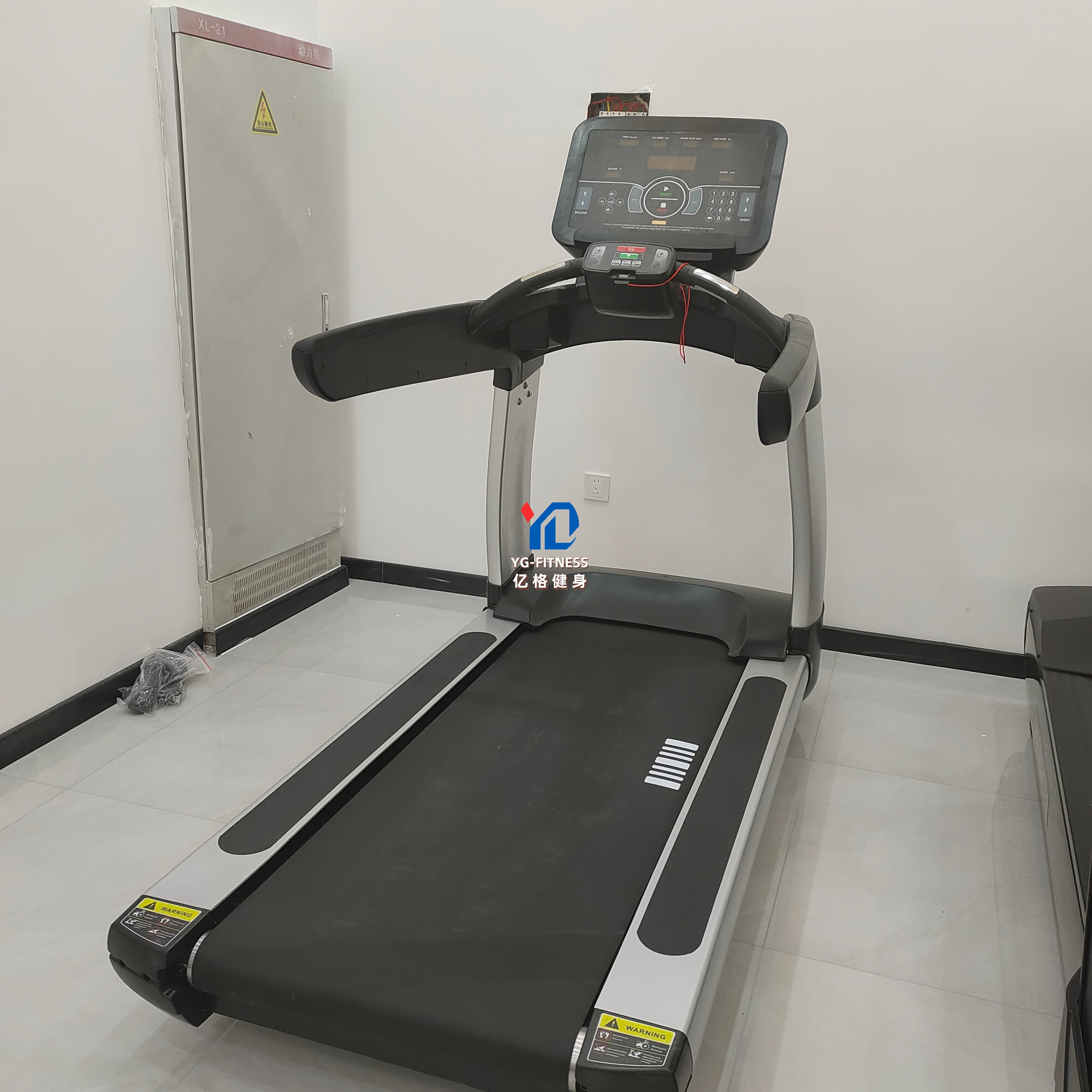 Electric Treadmill with Keyboa - Home Gym Gear 评论和价格
