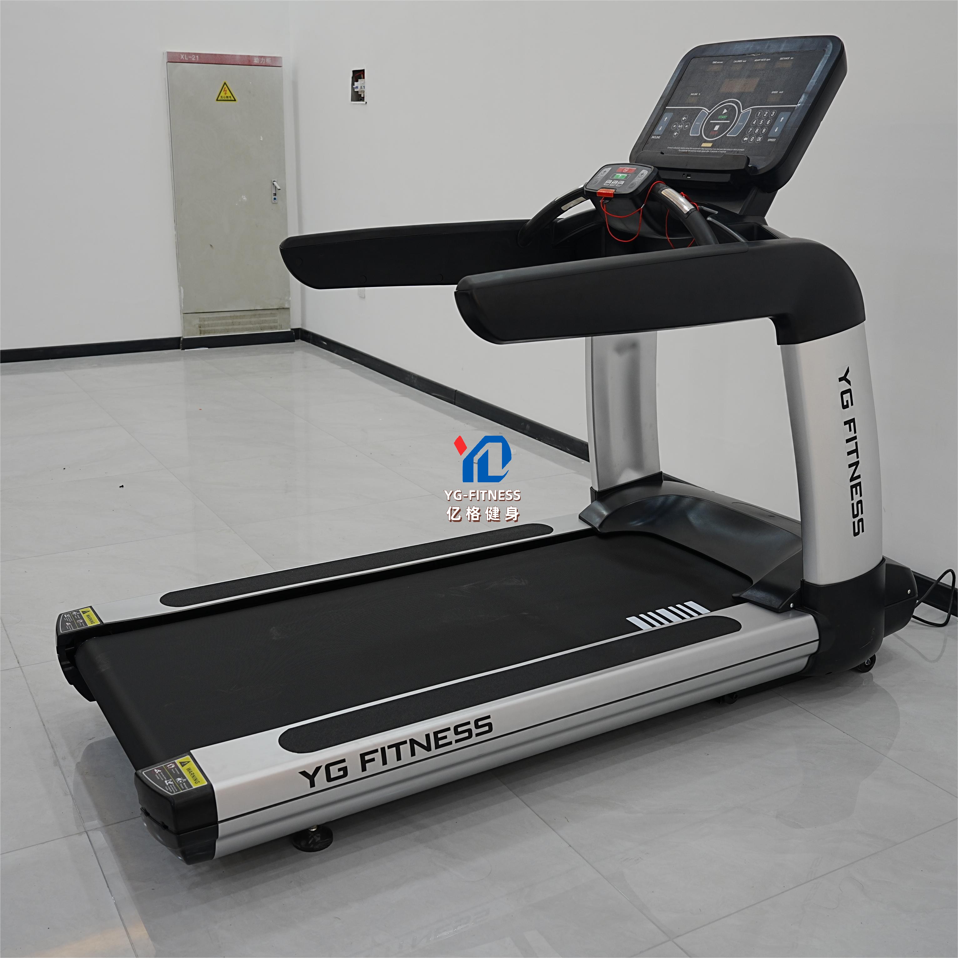 Electric Treadmill with Keyboa - Home Gym Gear 评论和价格